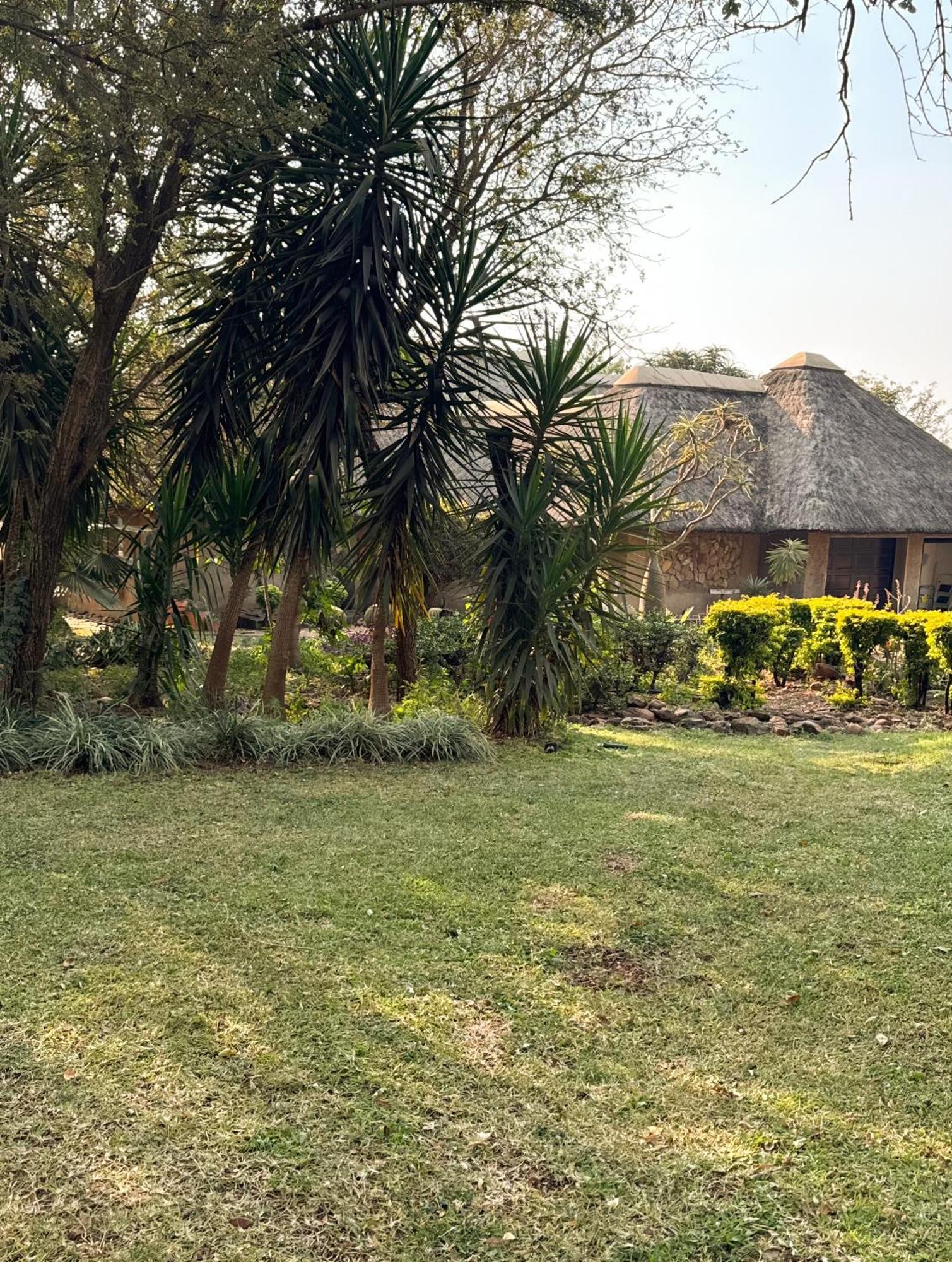 Paradise Creek Lodge Malalane Kültér fotó